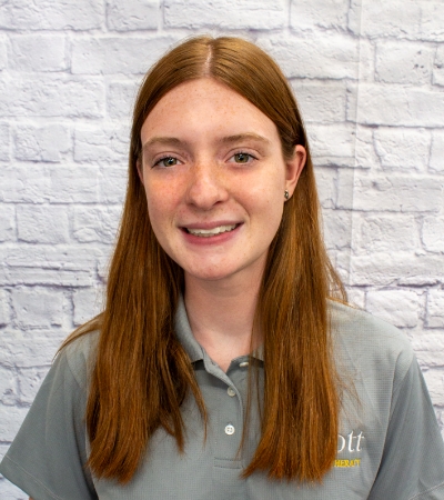 Kate-Feloney-Patient-Care Coordinator-Elliott-Physical-Therapy-Milton-MA.jpg